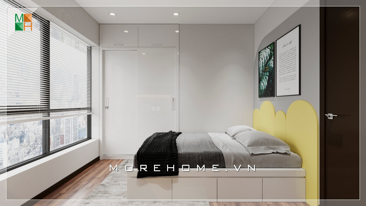 Mẫu giường ngủ khung gỗ hiện đại hướng ra phía cửa sổ thiết kế rộng, sắc vàng đầu giường nổi bật tạo điểm nhấn cho căn phòng ngủ chung cư. Nội thất chung cư hiện đại