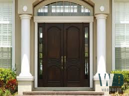 Cửa gỗ tự nhiên